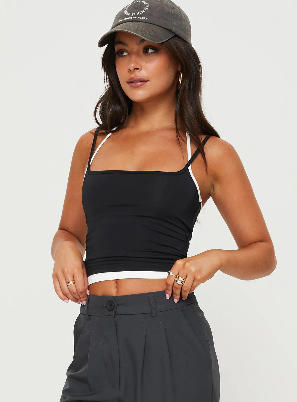Siyah